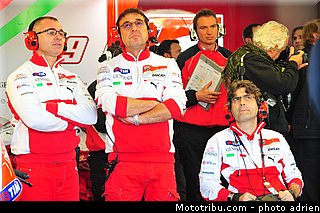 motogp_ambiance_004_valencia_2012.jpg