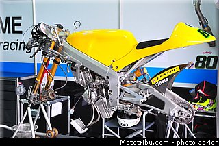 pitlane_009_valencia_2012.jpg
