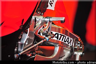 pitlane_029_valencia_2012.jpg