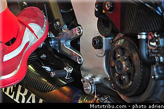 pitlane_043_valencia_2012.jpg