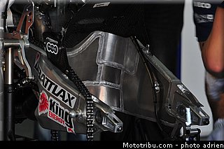 pitlane_054_valencia_2012.jpg