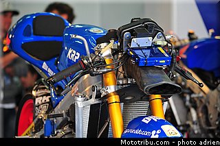 pitlane_061_valencia_2012.jpg