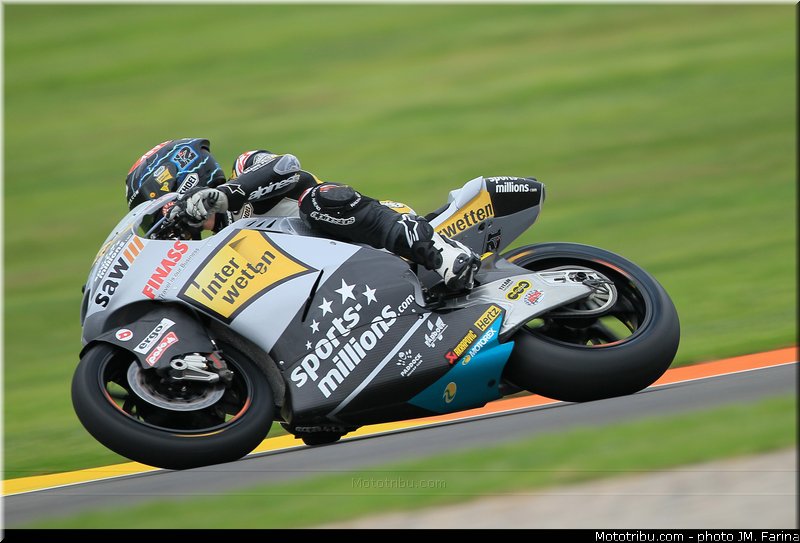 moto2_luthi_001_valencia_2012