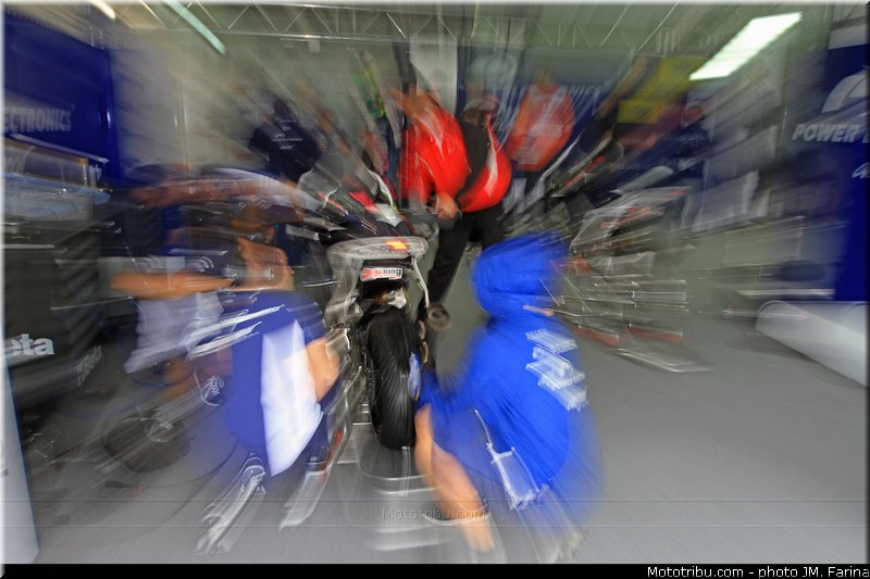 motogp_bridgestone_001_valencia_2012