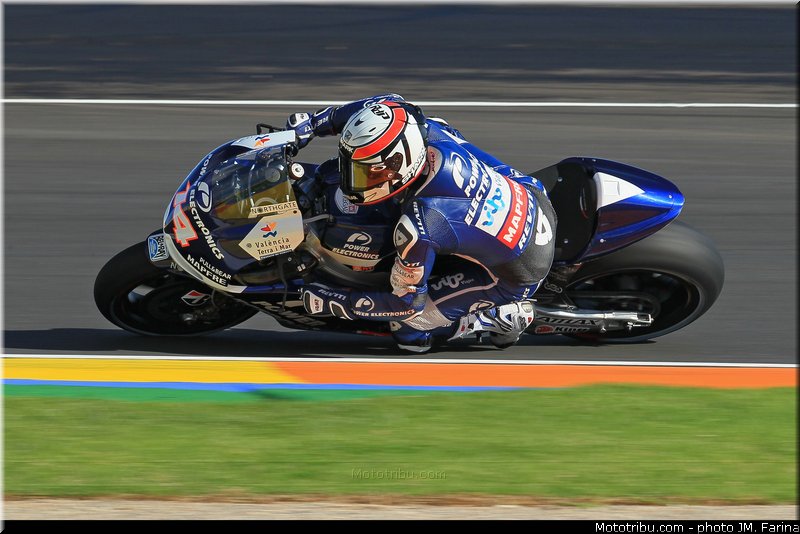 motogp_de_puniet_001_valencia_2012