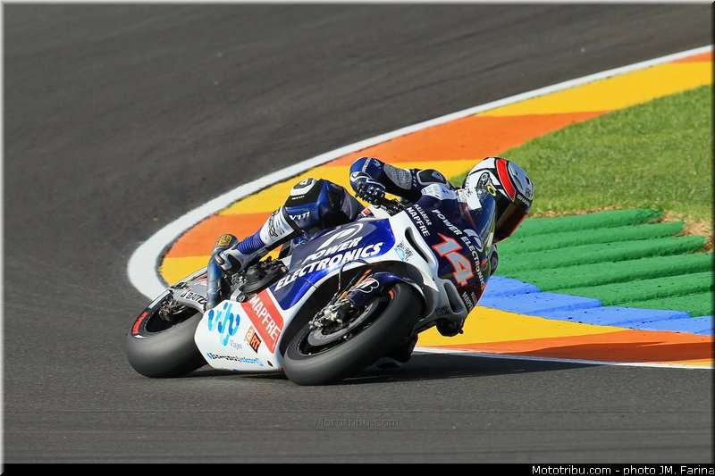motogp_de_puniet_003_valencia_2012