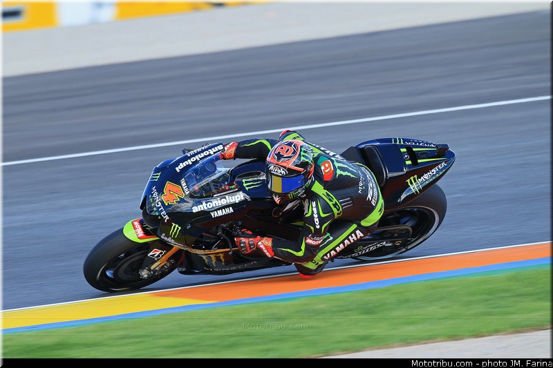 motogp_dovizioso_001_valencia_2012