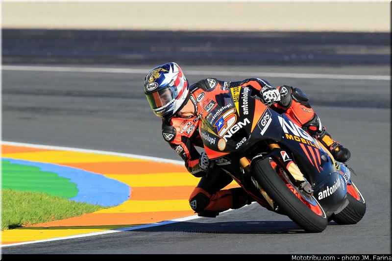 motogp_edwards_001_valencia_2012