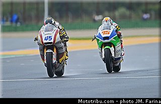 moto2_005_valencia_2012.jpg