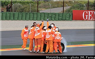 moto2_011_valencia_2012.jpg