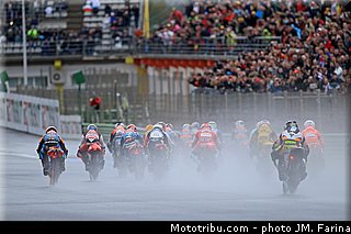moto3_002_valencia_2012.jpg