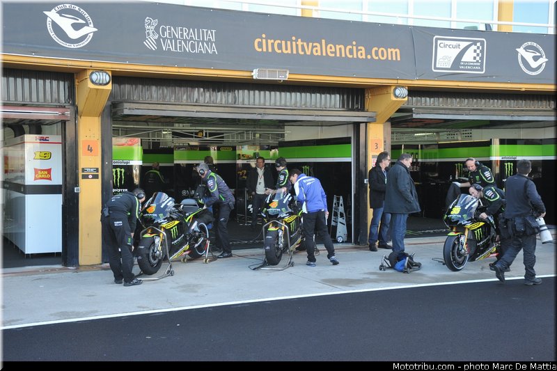 motogp_ambiance_011_valencia_2012