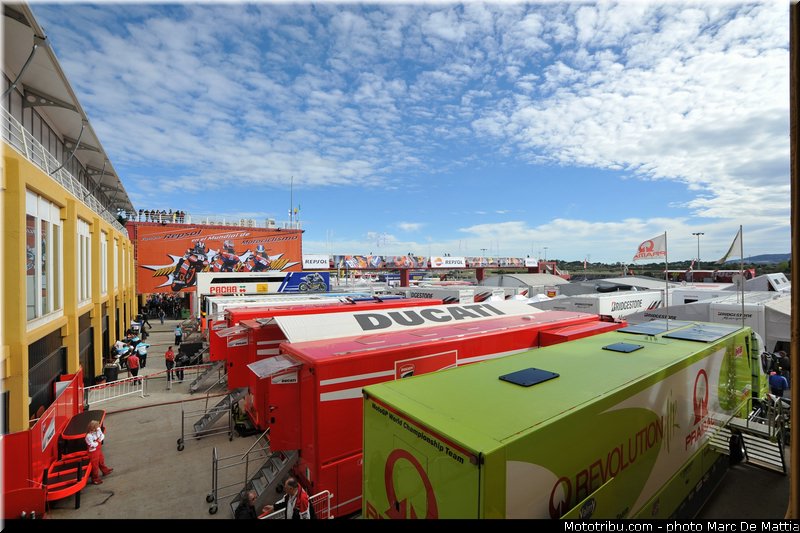 motogp_ambiance_013_valencia_2012