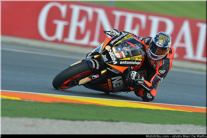 motogp_edwards_005_valencia_2012