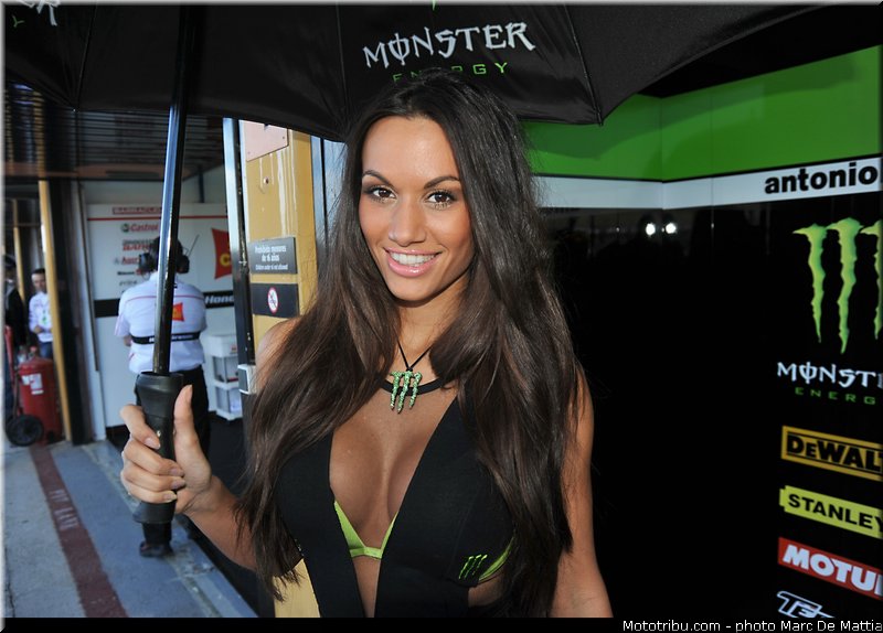 motogp_pitbabe_016_valencia_2012