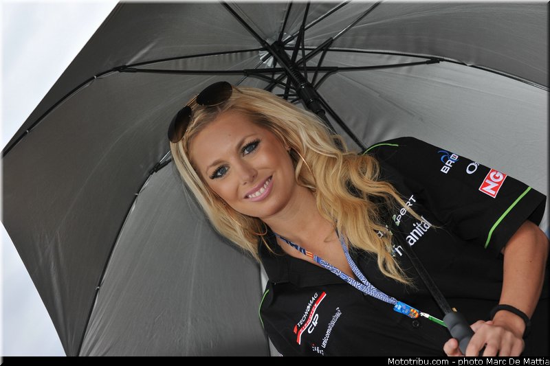 motogp_pitbabe_022_valencia_2012