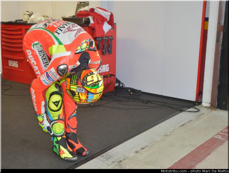 motogp_rossi_001_valencia_2012