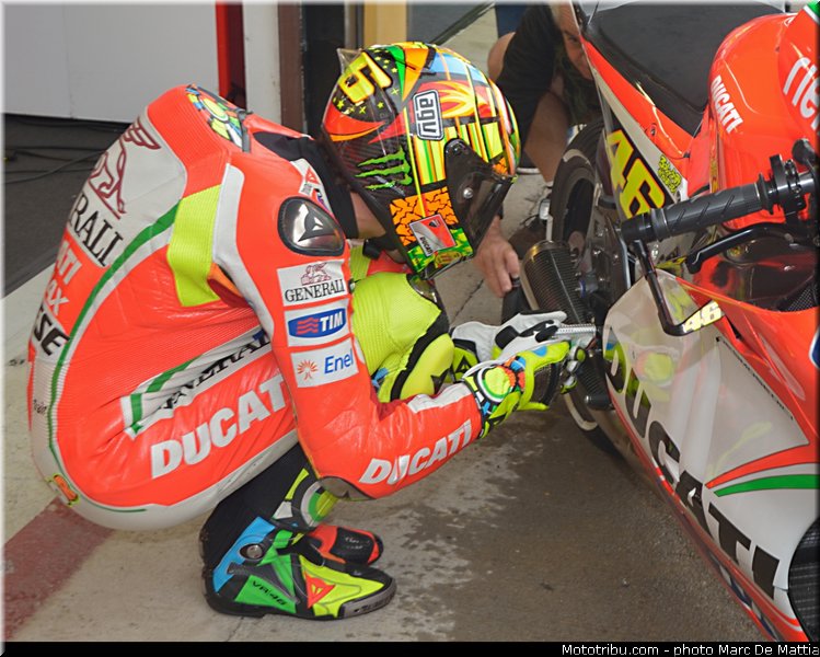 motogp_rossi_002_valencia_2012