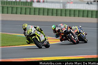 moto2_iannone_002_valencia_2012.jpg
