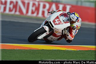 moto2_krummenacher_002_valencia_2012.jpg
