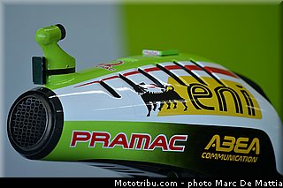 motogp_paddock_009_valencia_2012.jpg