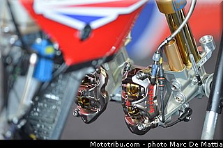 motogp_paddock_011_valencia_2012.jpg