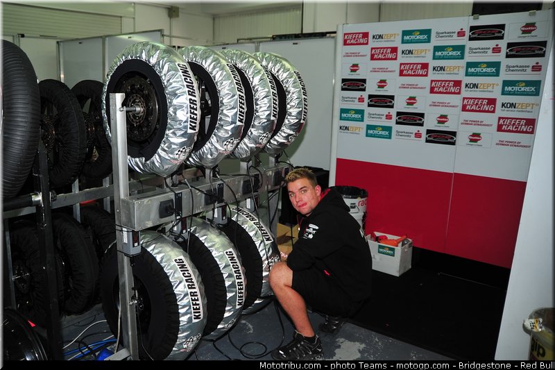 moto2_dimeglio_022_valencia_2012