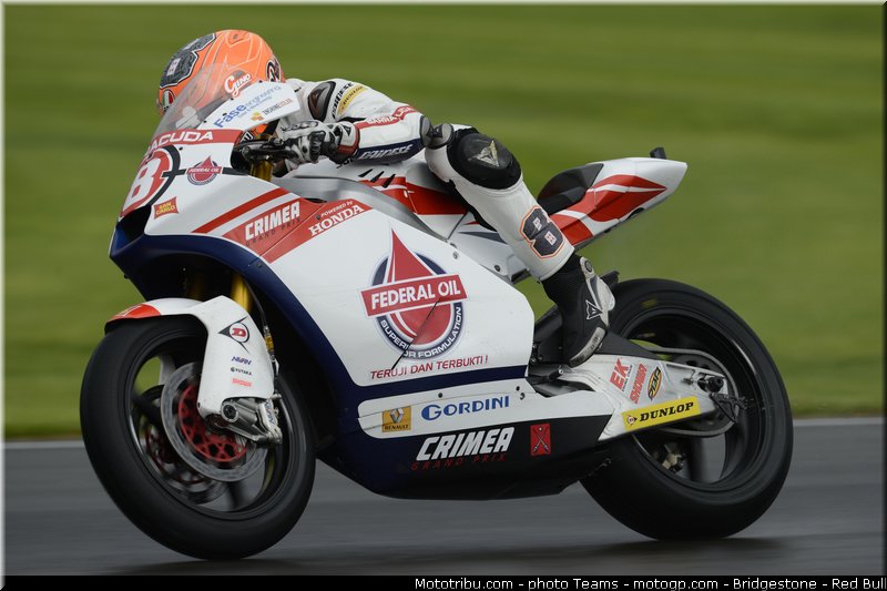 moto2_rea_002_valencia_2012