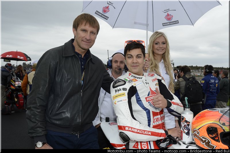 moto2_rea_012_valencia_2012