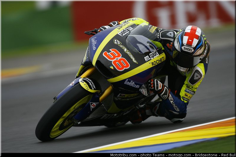 moto2_smith_001_valencia_2012