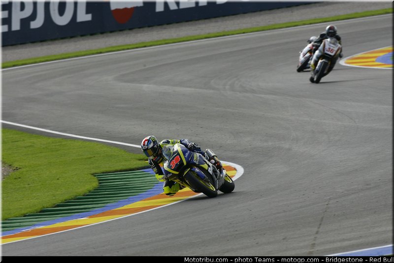 moto2_smith_011_valencia_2012