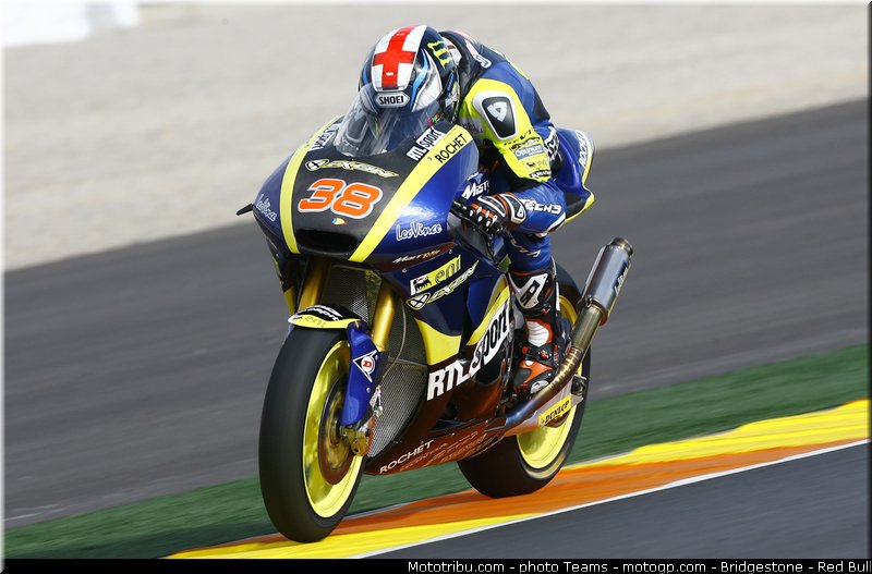 moto2_smith_012_valencia_2012