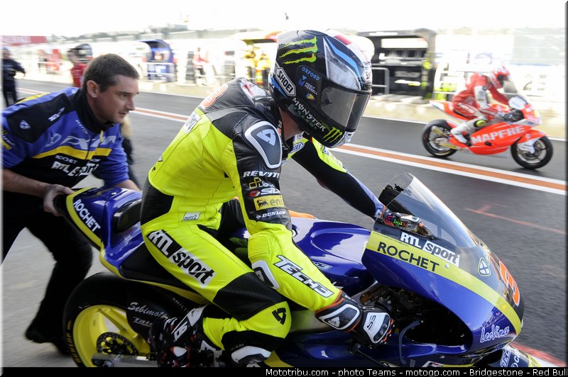 moto2_smith_014_valencia_2012