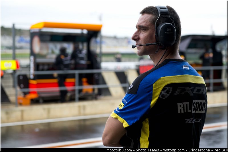 moto2_tech3_004_valencia_2012