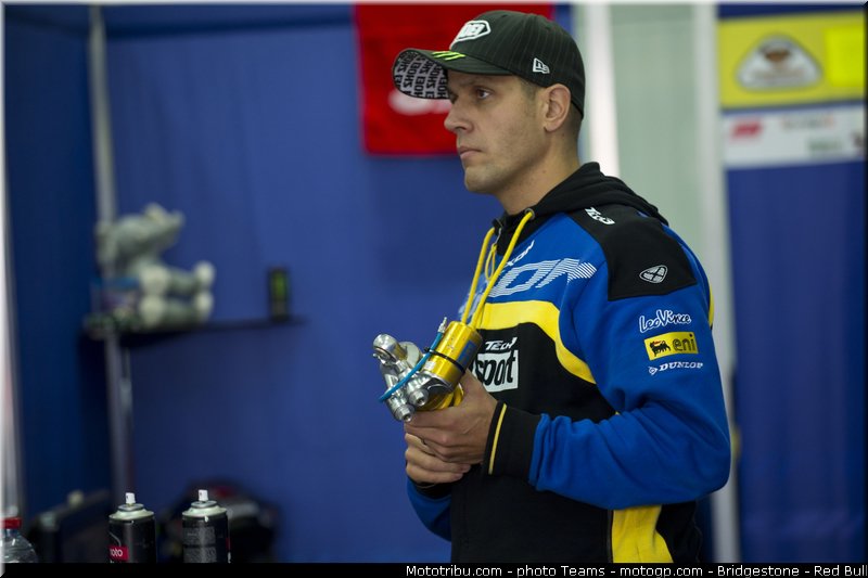 moto2_tech3_007_valencia_2012
