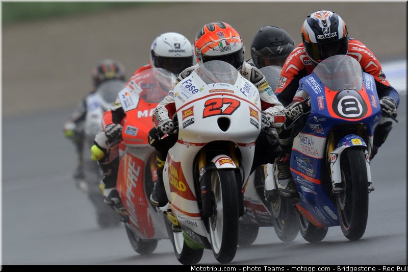 moto3_007_valencia_2012