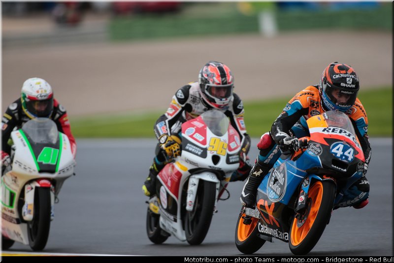 moto3_044_valencia_2012