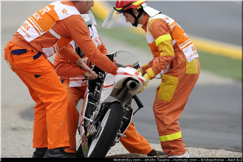 moto3_antonelli_015_valencia_2012
