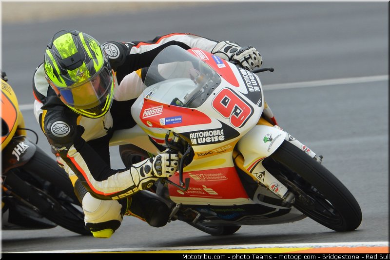 moto3_finsterbusch_001_valencia_2012