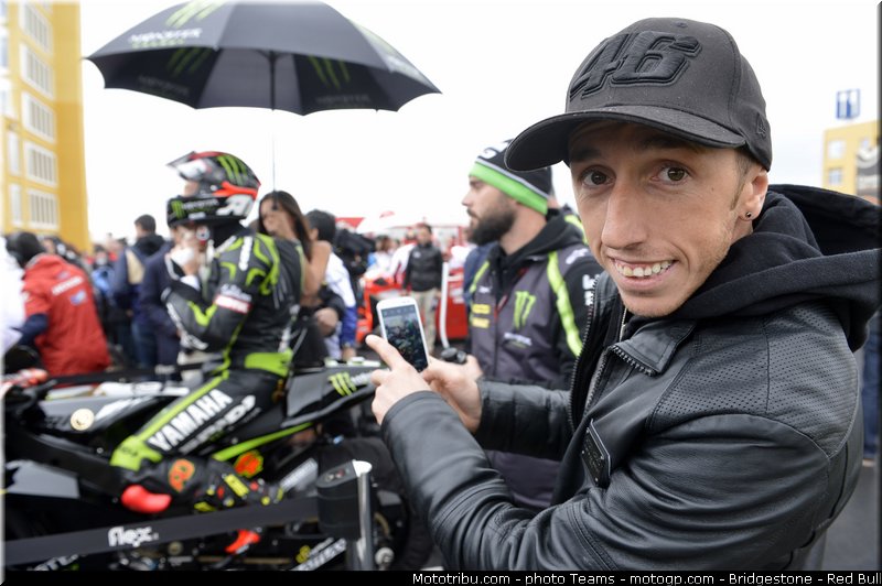 motogp_ambiance_003_valencia_2012