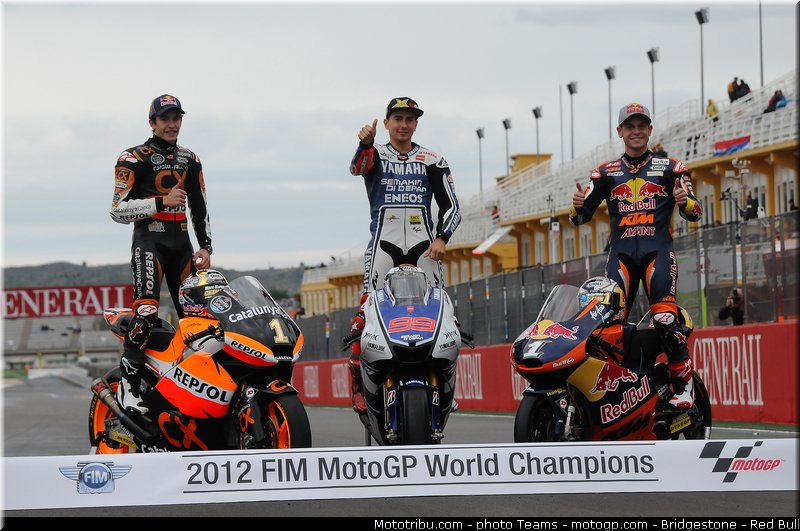 motogp_ambiance_007_valencia_2012