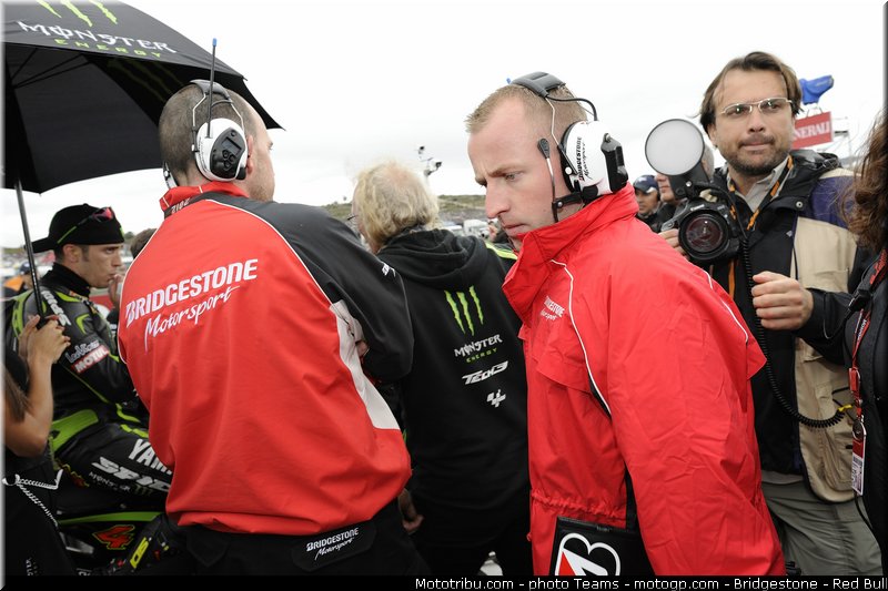 motogp_bridgestone_003_valencia_2012
