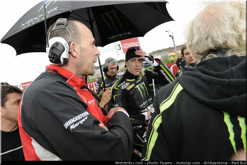 motogp_bridgestone_004_valencia_2012