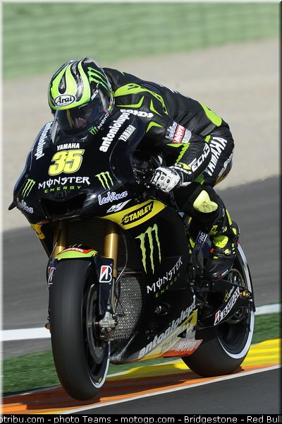 motogp_crutchlow_014_valencia_2012