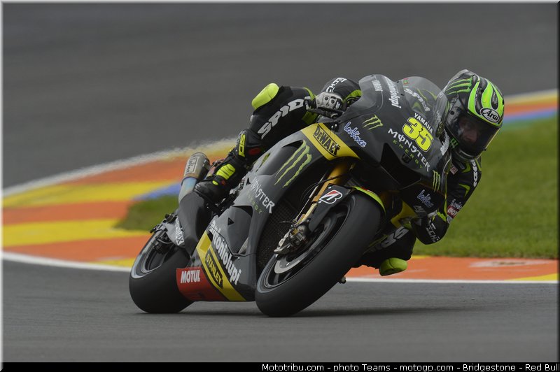 motogp_crutchlow_020_valencia_2012