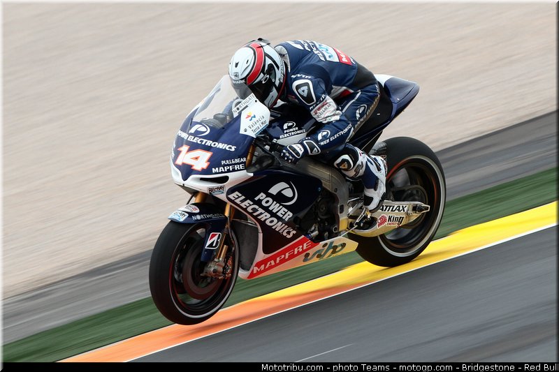 motogp_de_puniet_003_valencia_2012