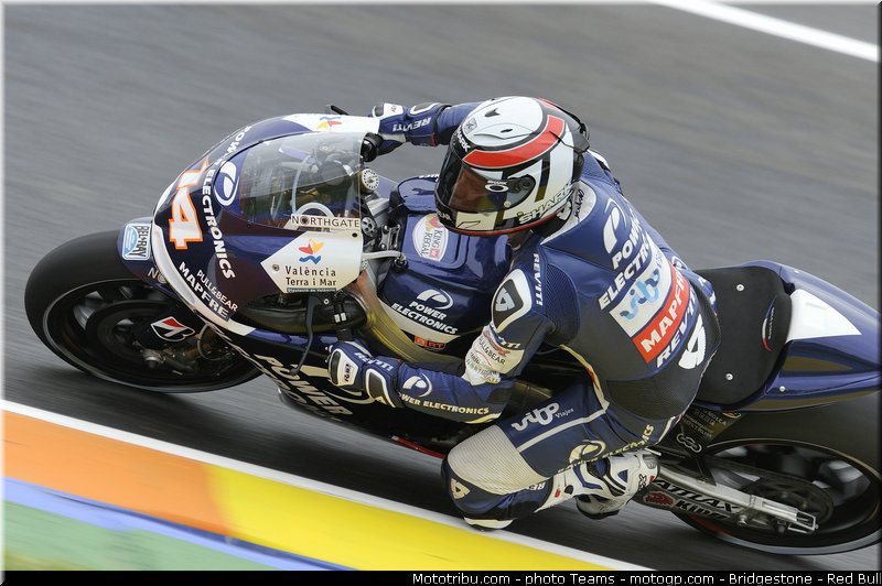 motogp_de_puniet_008_valencia_2012