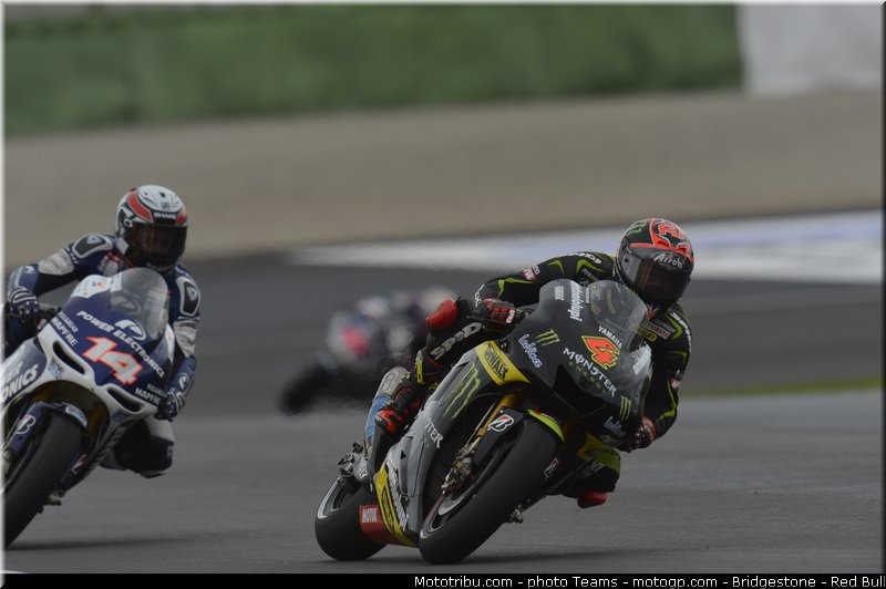 motogp_dovizioso_021_valencia_2012