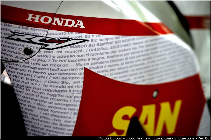 motogp_pirro_020_valencia_2012