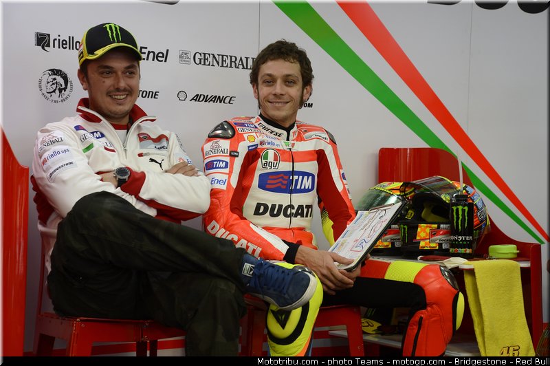 motogp_rossi_002_valencia_2012